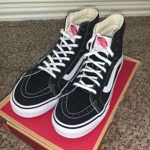 Sk8-Hi Vans